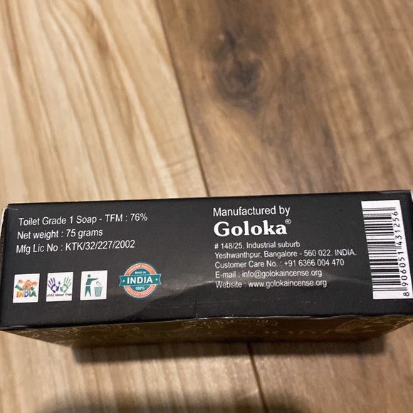 Goloka Sandalwood soap - Picture 2 of 3